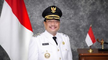 Profesor Sutan Nasomal Penanggung jawab Timpas 1 Yakin Golkar Aceh Singkil Di pimpin Safriadi Oyon SH Akan Maju Melambung,!!